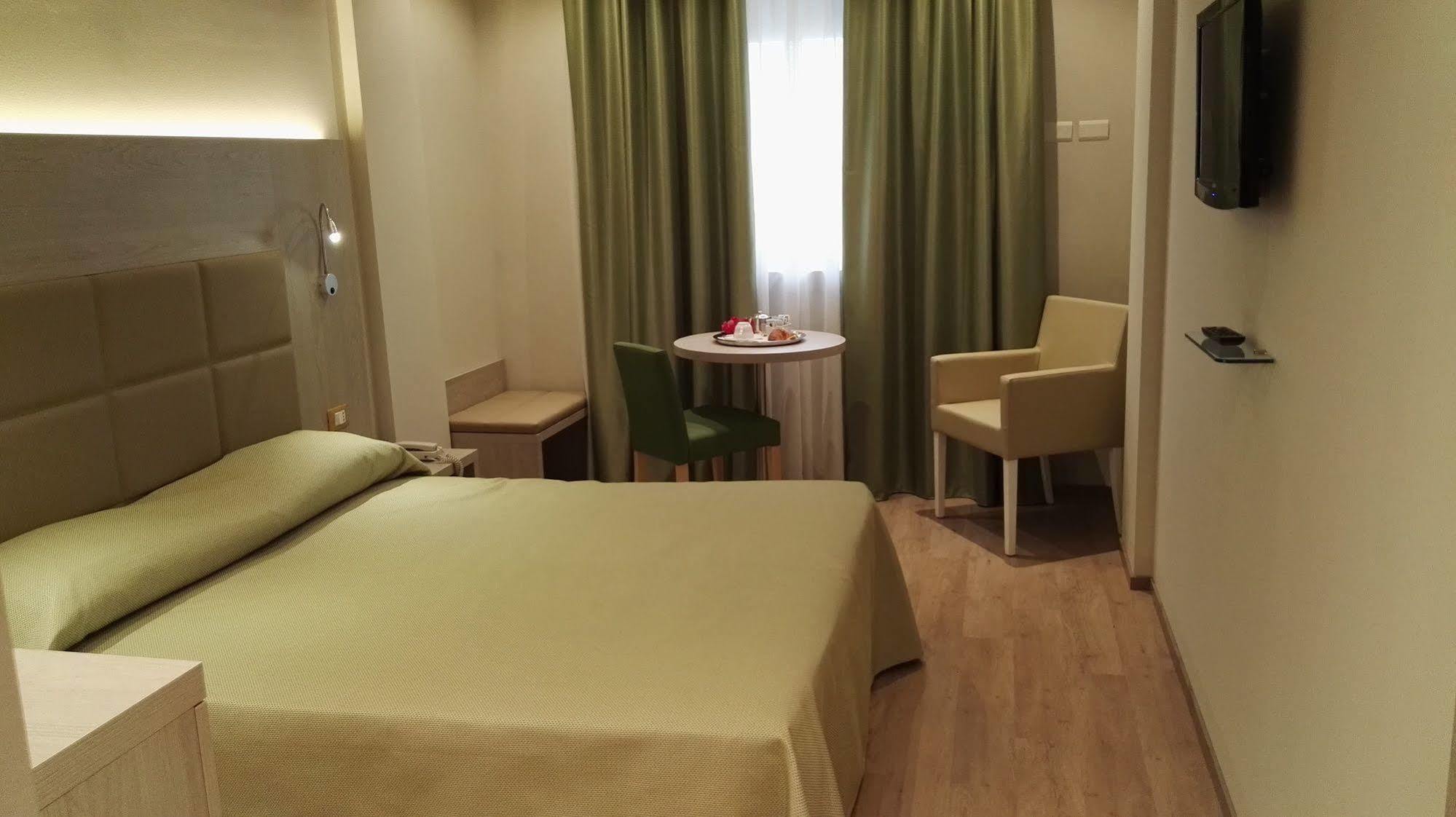 Hotel Alexander Cesena Ngoại thất bức ảnh